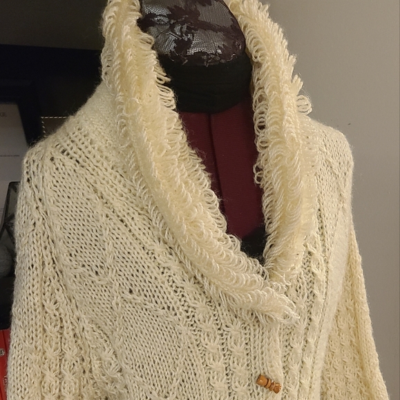 Vtg. 70's Handmade Wool Cardigan - Picture 6 of 6